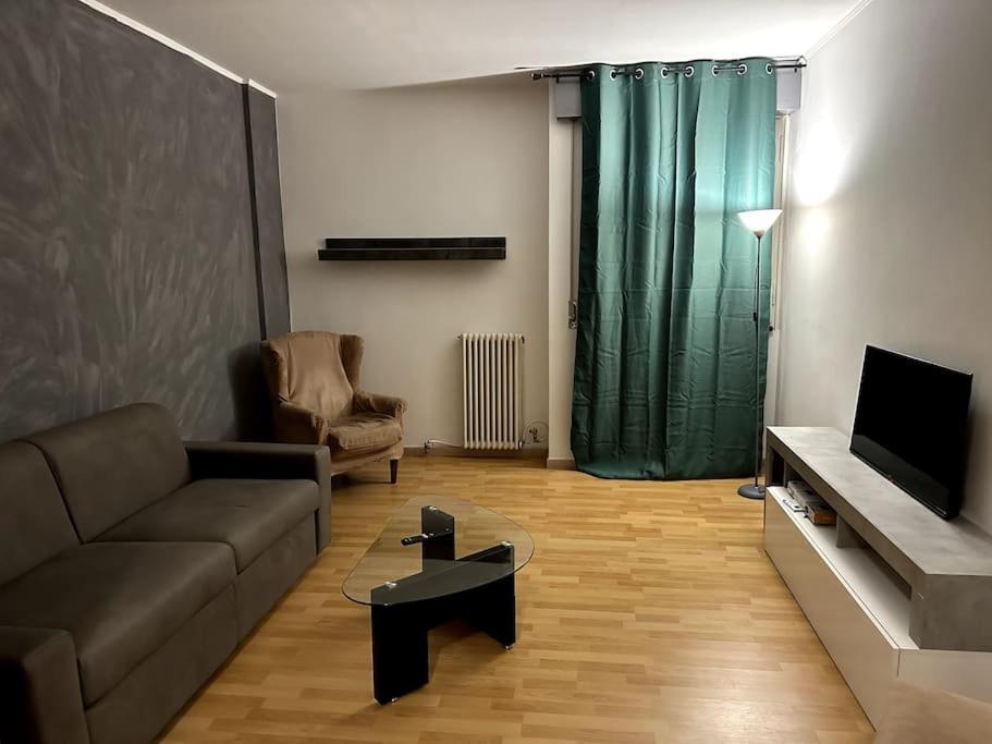 Leone D'Oro - Full Apartment Mestre Luaran gambar